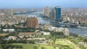 centrum Káhiry a řeka Nil výhled z Cairo Tower v Káhiře v Egyptě